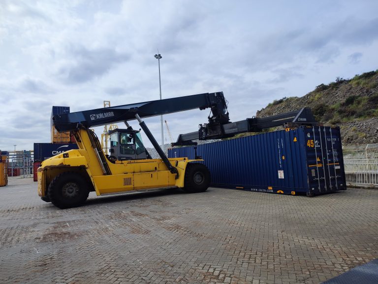 Carga de contenedor para su verificación