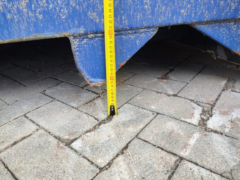 Medición de deformación en contenedor de 24 p